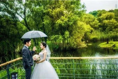 蓬蓽生輝 意思 下雨天結婚